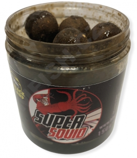 BLACK CARP Dipované boilies Super Squid 150g 20mm